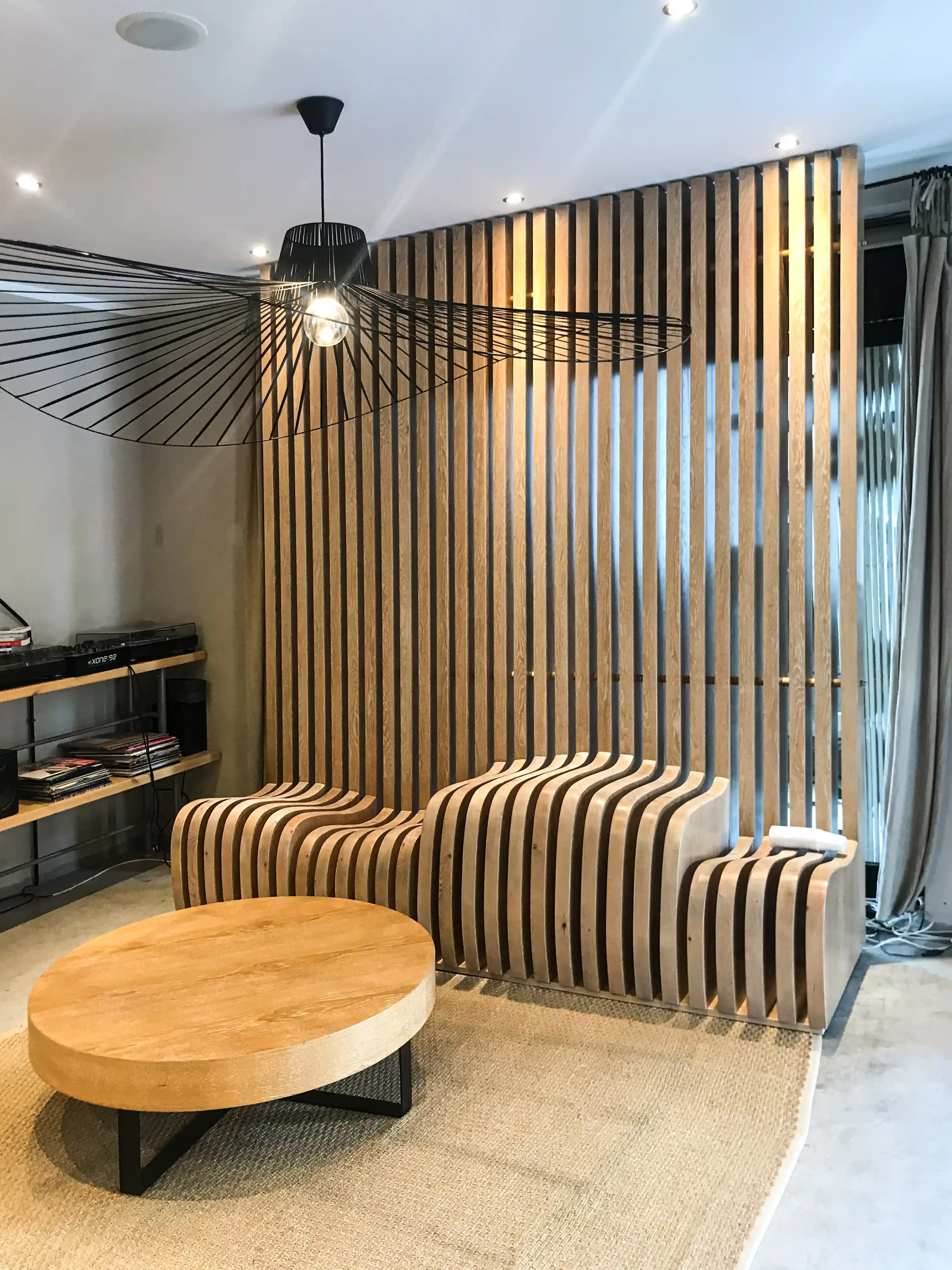 Feryel Studio — Institut de Beauté — Agencement commercial sur mesure Ligne Apollon
