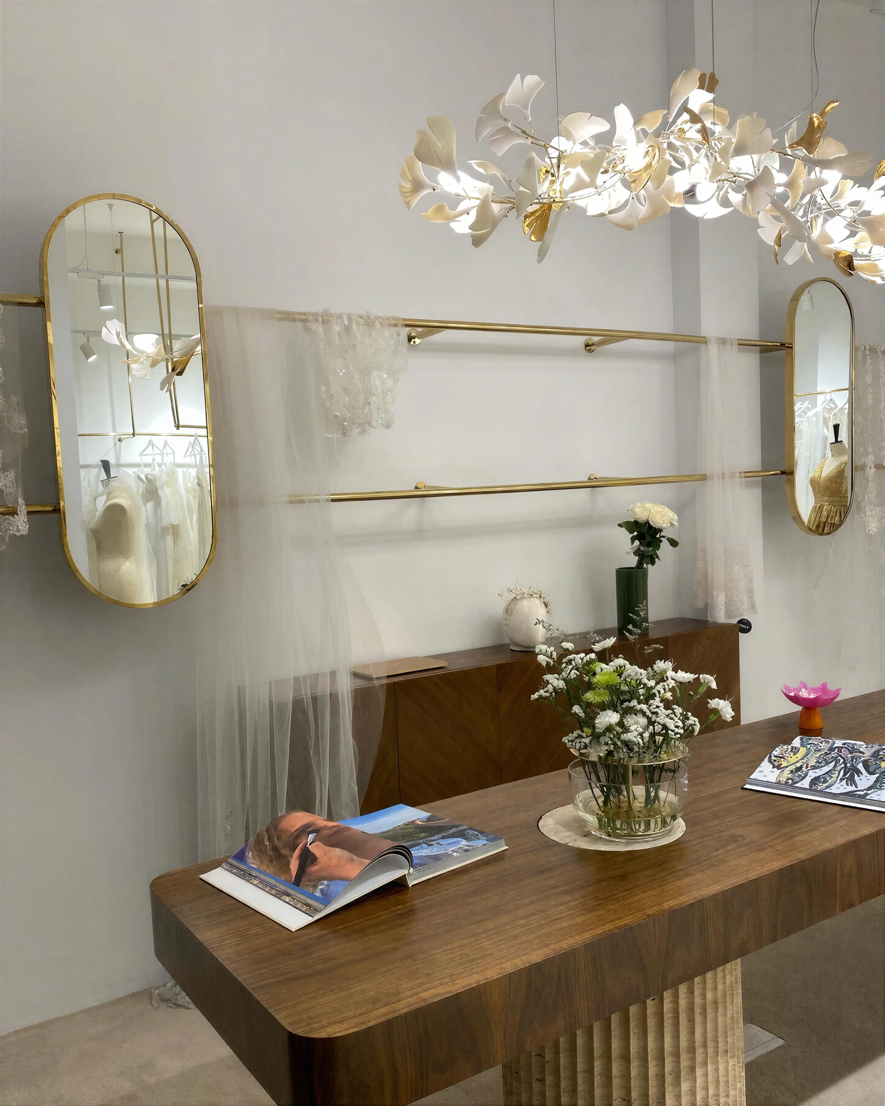 Feryel Studio — Wedding Dress — Espaces Professionnels & Commerciaux — Ligne Apollon (photo 3)